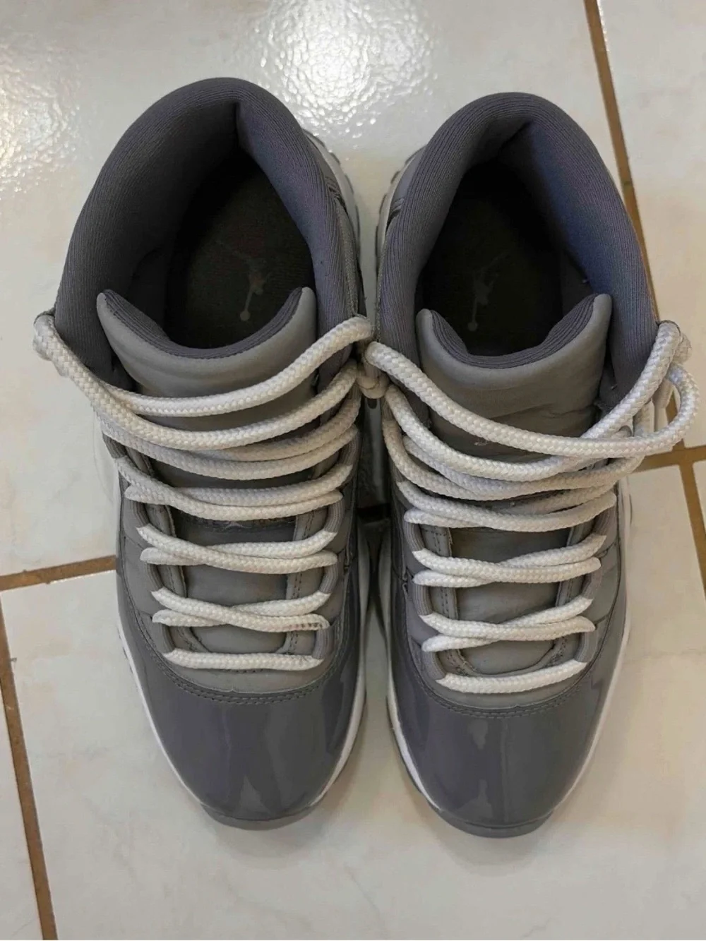 Jordan stylish gray
